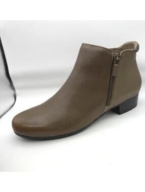Trotters Women's Ankle Boots Size 9 Brown